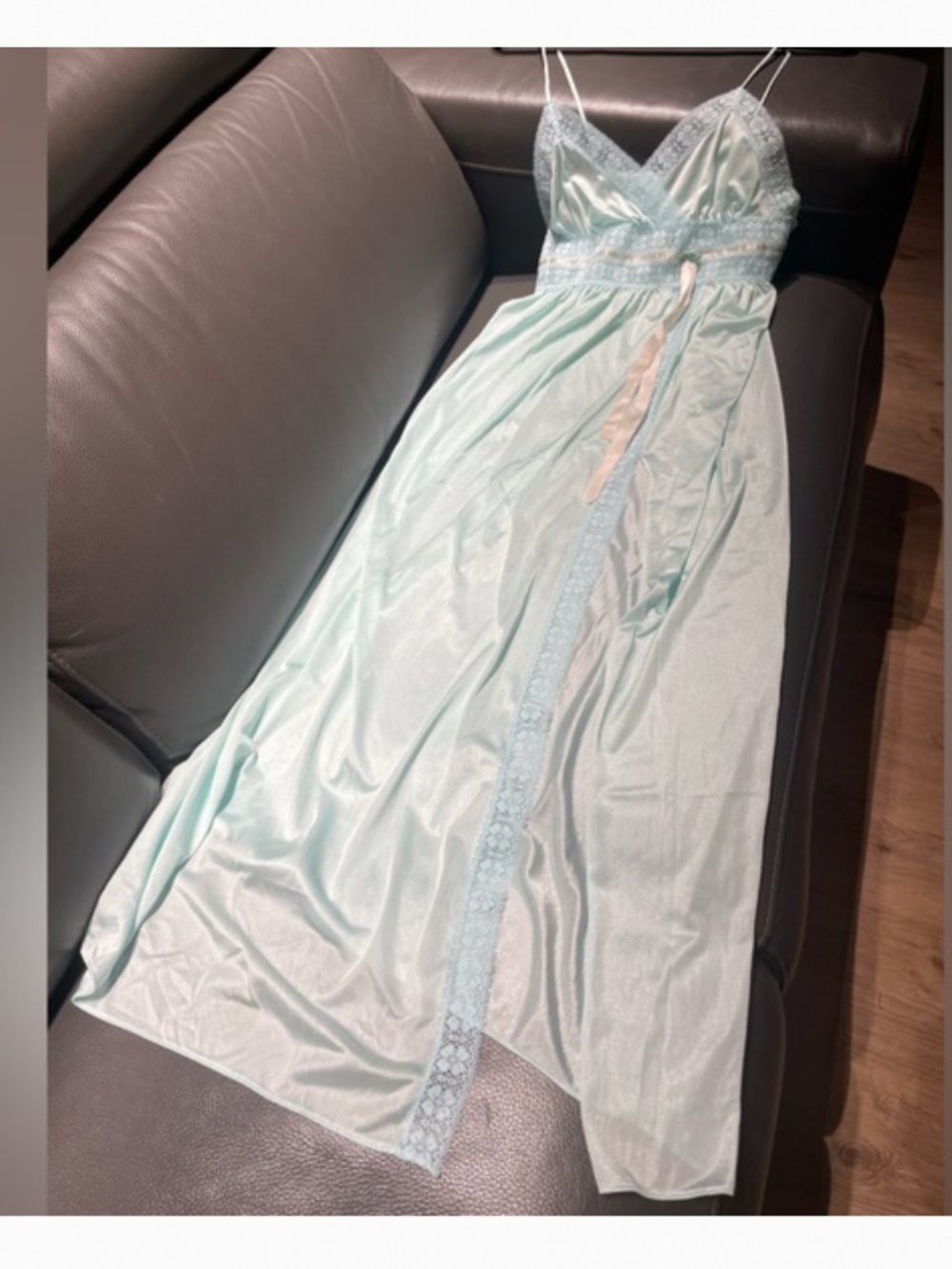 Gilead Elegant Mint Green Lace Nightgown